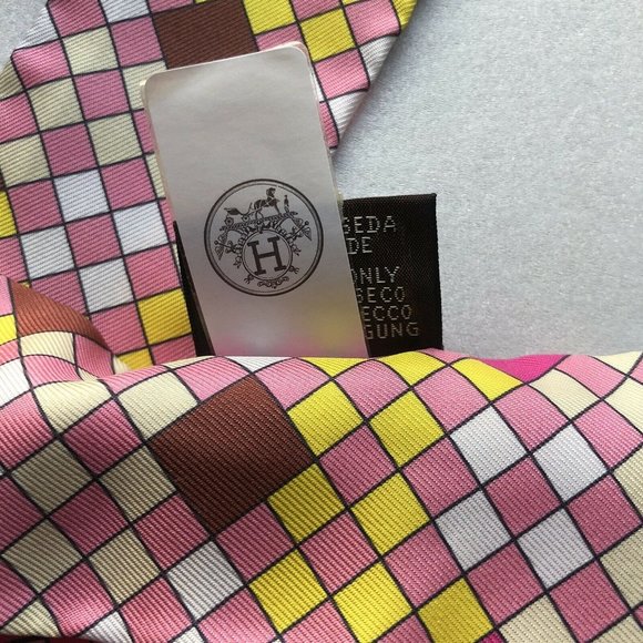 Hermes Twilly Colliers de Chiens Remix Rose Blau Silk France Luxury Box NWT - Picture 5 of 9